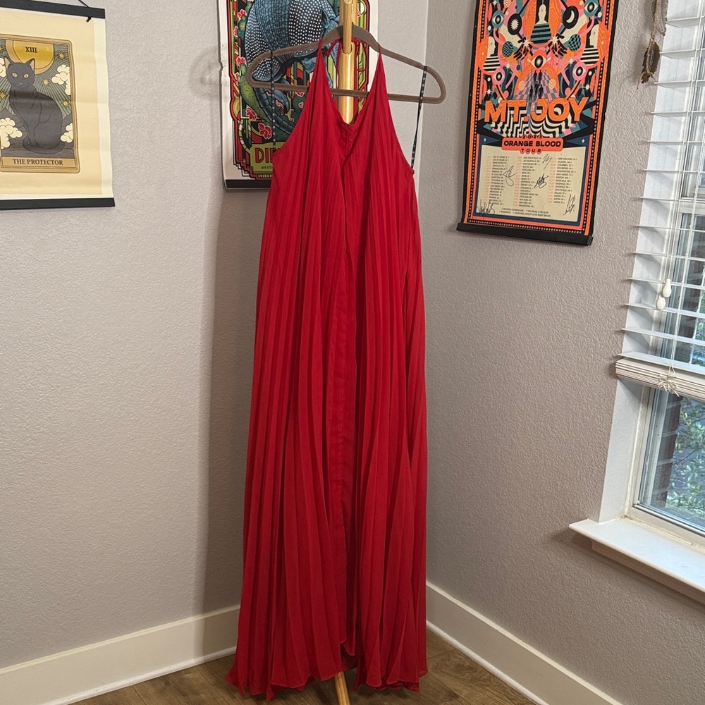 Missguided Red Pleated Halter Dress